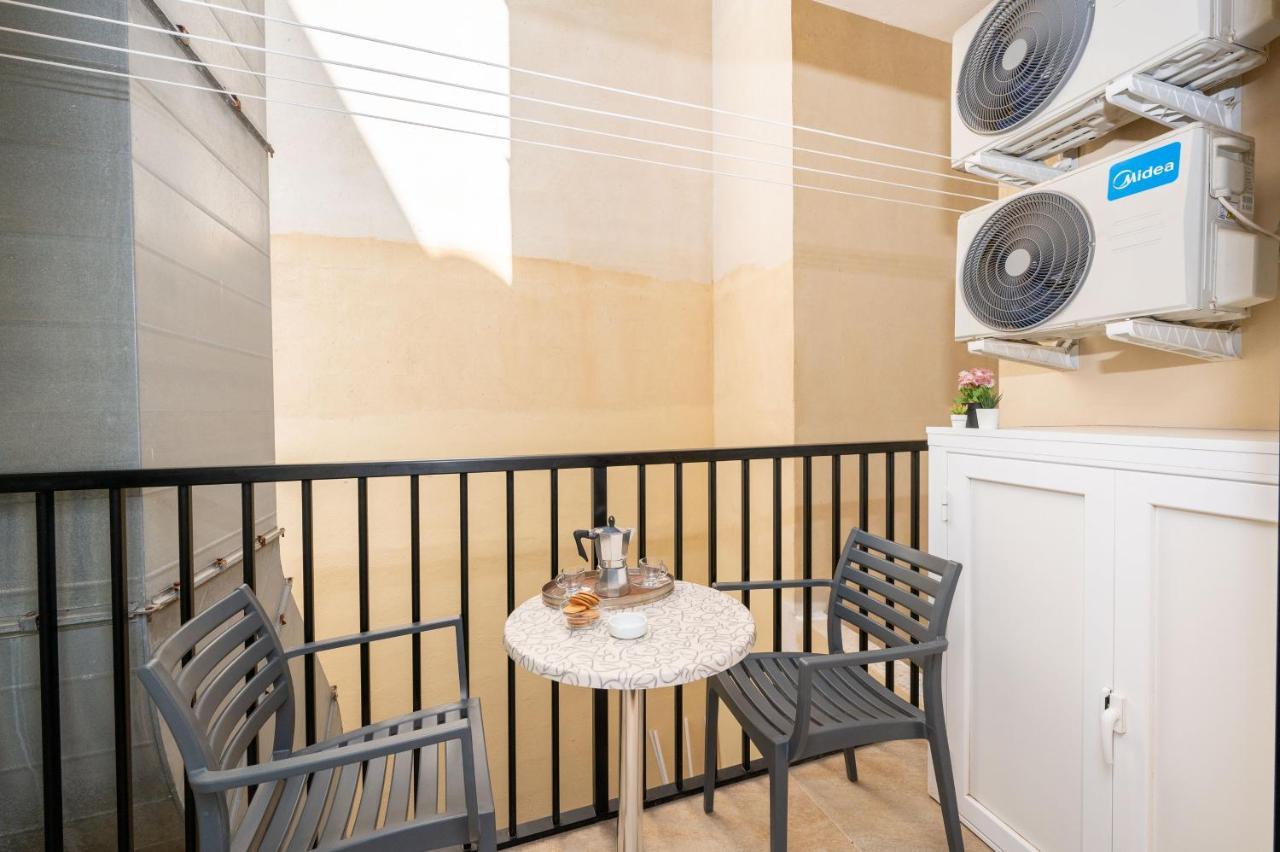 Islet Promenade Seafront Family Apartment With 2 Balconies By Getawaysmalta San Pawl il-Baħar Extérieur photo